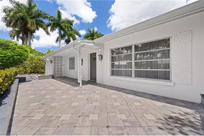 1051 Cypress Woods Dr, Naples, FL 34103 - Photo 3