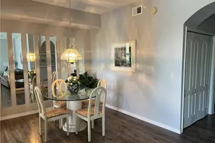7525 Stoneybrook Dr, Naples, FL 34112 - Photo 7