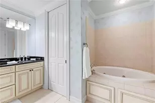 600 5th Ave S, Naples, FL 34102 - Photo 25