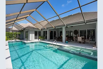 712 Shadow Lake Ln, Naples, FL 34108 - Photo 15