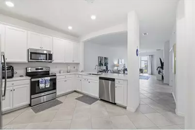 2636 Vine Ave, Naples, FL 34120 - Photo 11