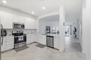 2636 Vine Ave, Naples, FL 34120 - Photo 11