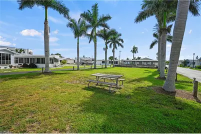 11641 Cardiff Dr, Fort Myers, FL 33908 - Photo 23