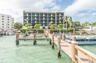 10 Tampa Pl, Marco Island, FL 34145 - Photo 33