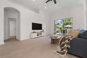 96 Glen Eagle Cir, Naples, FL 34104 - Photo 13