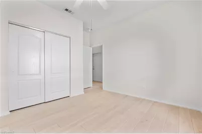 96 Glen Eagle Cir, Naples, FL 34104 - Photo 9