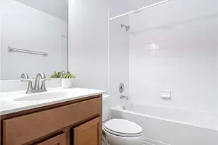 9101 Gervais Cir, Naples, FL 34120 - Photo 15