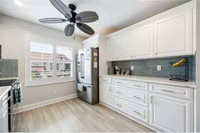 624 Windsor Sq #201, Naples, FL 34104 - Photo 5