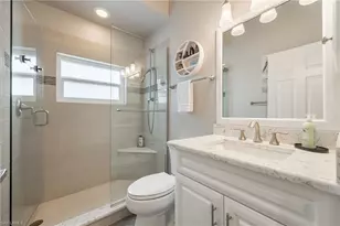 624 Windsor Sq, Naples, FL 34104 - Photo 13
