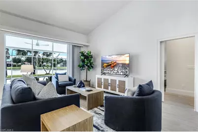 914 Marble Dr, Naples, FL 34104 - Photo 1