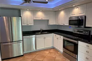 104 Bobolink Way, Naples, FL 34105 - Photo 5