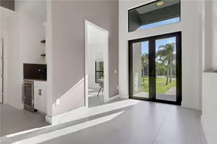 653 23rd St SW, Naples, FL 34117 - Photo 5