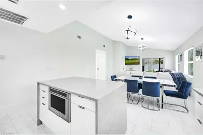 596 105th Ave N, Naples, FL 34108 - Photo 7