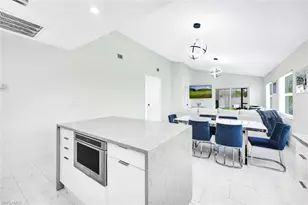596 105th Ave N, Naples, FL 34108 - Photo 7