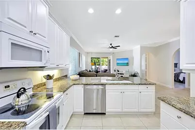 847 98th Ave N, Naples, FL 34108 - Photo 13