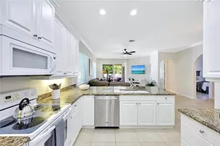 847 98th Ave N, Naples, FL 34108 - Photo 13