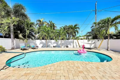 847 98th Ave N, Naples, FL 34108 - Photo 23