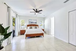 847 98th Ave N, Naples, FL 34108 - Photo 5