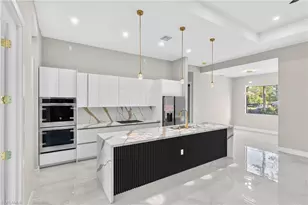2027 18th Ave NE, Naples, FL 34120 - Photo 13