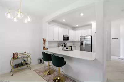 2584 Vine Ave, Naples, FL 34120 - Photo 7
