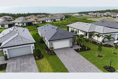 19218 Hinkley Dr, Estero, FL 33928 - Photo 3