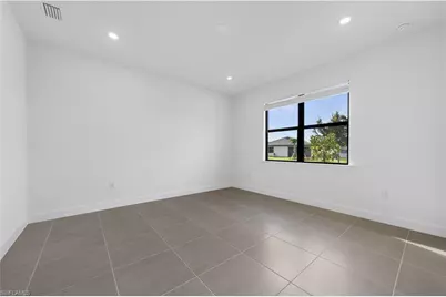 19218 Hinkley Dr, Estero, FL 33928 - Photo 21