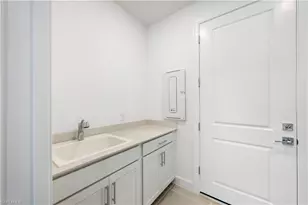 19218 Hinkley Dr, Estero, FL 33928 - Photo 15