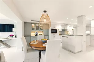 250 W Park Shore Dr, Naples, FL 34103 - Photo 19