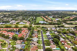 10069 Boca Cir, Naples, FL 34109 - Photo 33