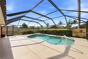 10069 Boca Cir, Naples, FL 34109 - Photo 17