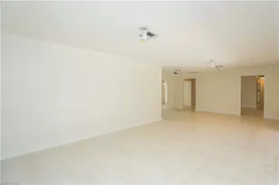 2901 Crayton Rd, Naples, FL 34103 - Photo 37