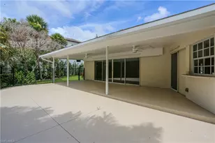 2901 Crayton Rd, Naples, FL 34103 - Photo 27