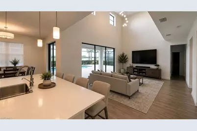 20100 Napa Loop, Estero, FL 33928 - Photo 5