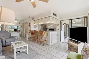 5625 Trailwinds Dr, Fort Myers, FL 33907 - Photo 3