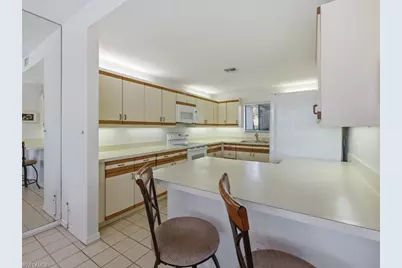 82 Cypress View Dr, Naples, FL 34113 - Photo 9