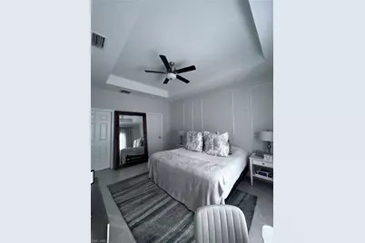 501 NW 26th Ter, Cape Coral, FL 33993 - Photo 5