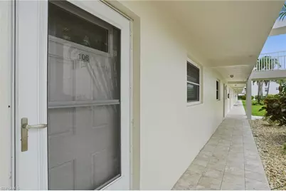 3150 Binnacle Dr #106, Naples, FL 34103 - Photo 21