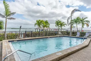 10 Tampa Pl, Marco Island, FL 34145 - Photo 27