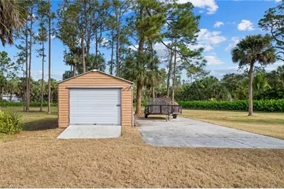5015 Mahogany Ridge Dr, Naples, FL 34119 - Photo 37