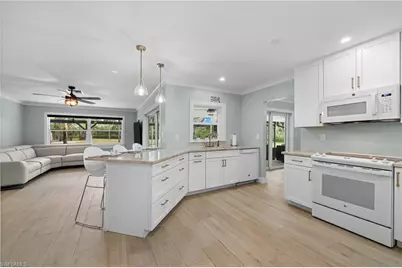 5015 Mahogany Ridge Dr, Naples, FL 34119 - Photo 5