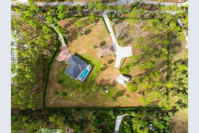 5015 Mahogany Ridge Dr, Naples, FL 34119 - Photo 3