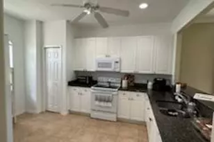 11170 Lakeland Cir, Fort Myers, FL 33913 - Photo 3