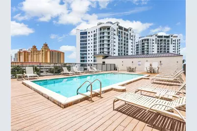 260 Southbay Dr #107, Naples, FL 34108 - Photo 1