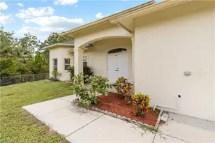 2495 62nd Ave NE, Naples, FL 34120 - Photo 5