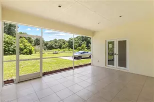 2495 62nd Ave NE, Naples, FL 34120 - Photo 19