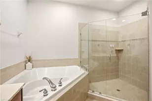 9204 Quartz Ln, Naples, FL 34120 - Photo 37