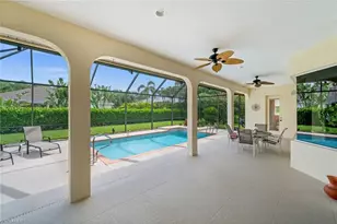 2027 Castle Garden Ln, Naples, FL 34110 - Photo 35