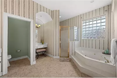 2027 Castle Garden Ln, Naples, FL 34110 - Photo 23