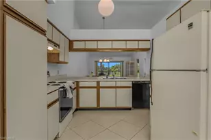 460 Fox Haven Dr, Naples, FL 34104 - Photo 11