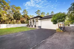 3332 6th Ave SE, Naples, FL 34117 - Photo 29